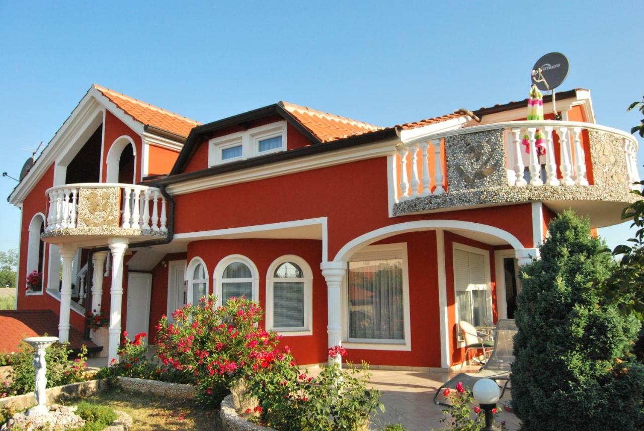 Apartma Jelka Novigrad Istria Exterior foto