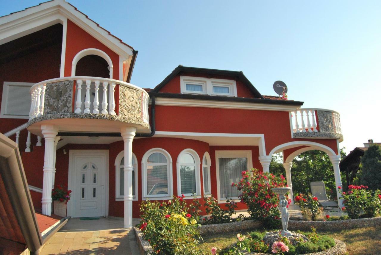 Apartma Jelka Novigrad Istria Exterior foto