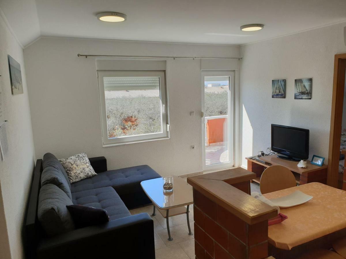 Apartma Jelka Novigrad Istria Exterior foto