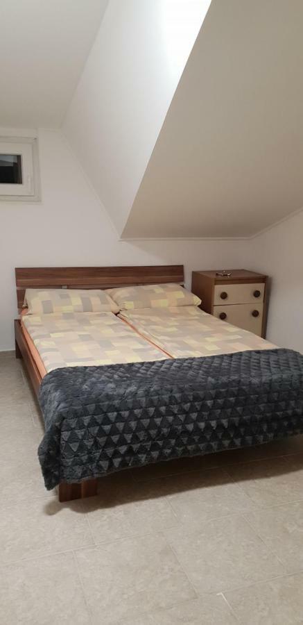 Apartma Jelka Novigrad Istria Exterior foto