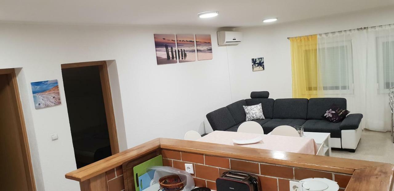 Apartma Jelka Novigrad Istria Exterior foto